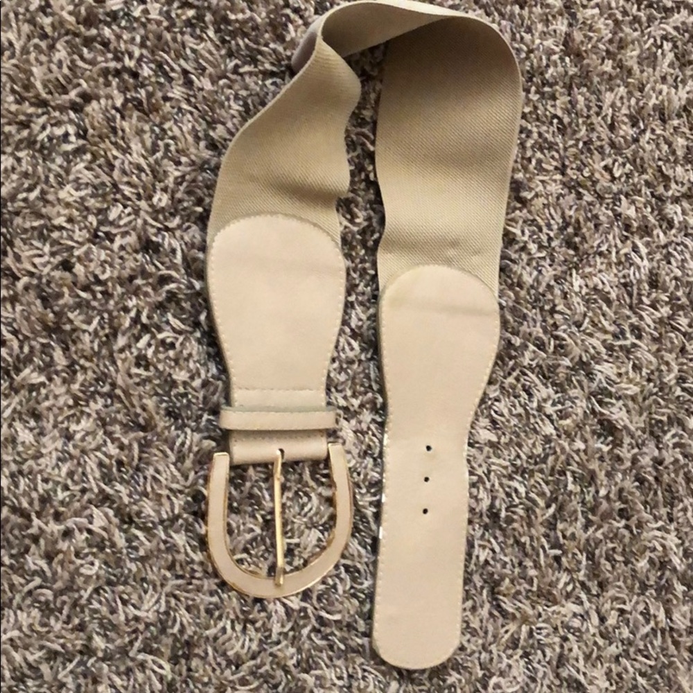 Tan belt